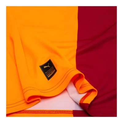 Galatasary-thuis-2025-26-4.webp Galatasaray Thuisshirt 2025/26